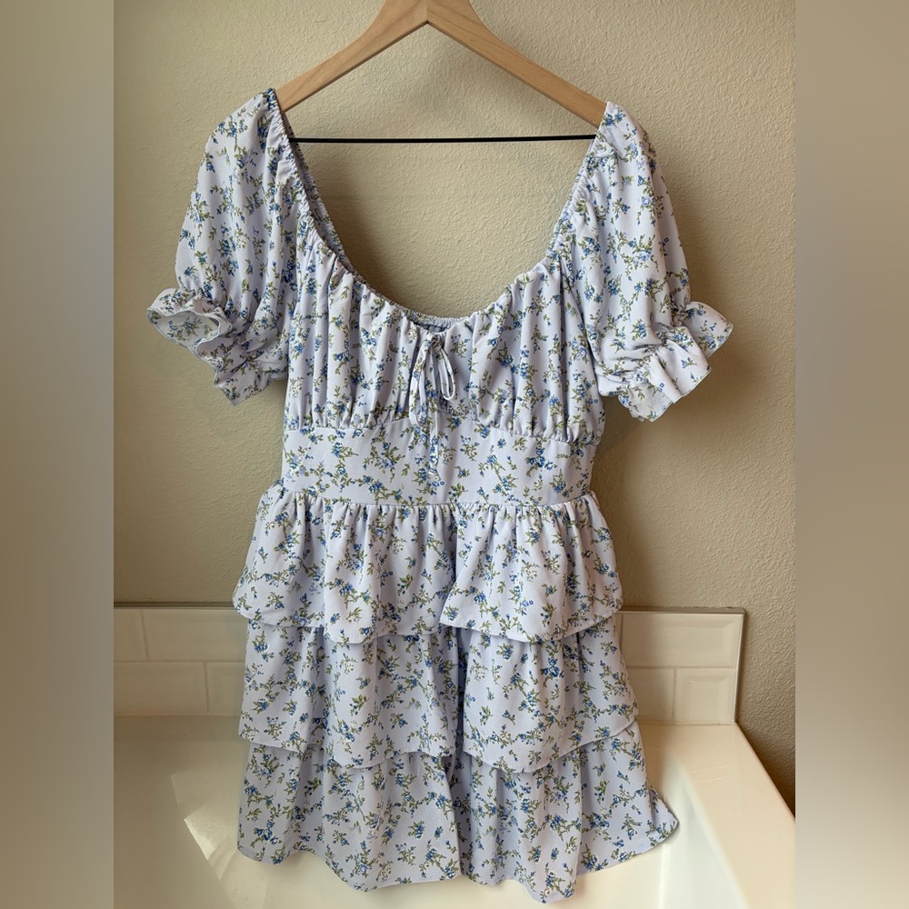 Floral Ruffle Inspired Hearts‎ Dress - Picture 3 of 4